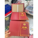 Gia Công Bìa Mạ Vàng Kỷ Yếu Trang Trọng – Lưu Giữ Kỷ Niệm Bền Đẹp