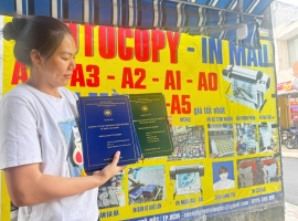 Dịch Vụ Bìa Nhũ Mạ Vàng – Minh Ngọc Đồng Hành Cùng Sinh Viên 