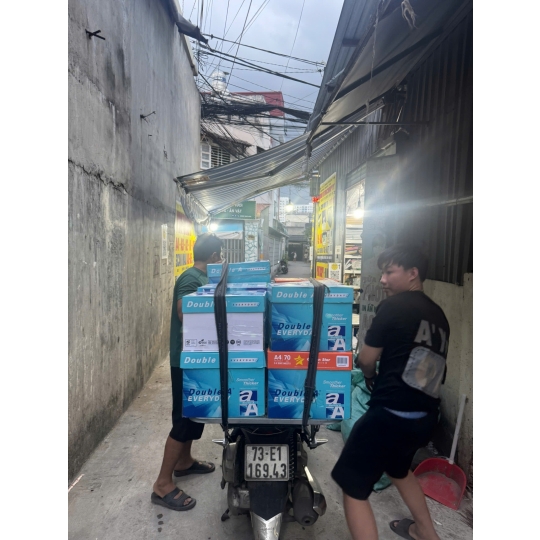 đã in xong đơn hàng sách lấy gấp trong đêm cho quý trung tâm