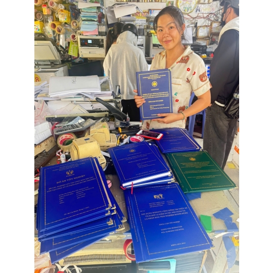 ƯU ĐÃI ĐẶC BIỆT TẠI PHOTOCOPY MINH NGỌC – BÌA LUẬN VĂN MẠ VÀNG CHO SINH VIÊN lẤY NHANH