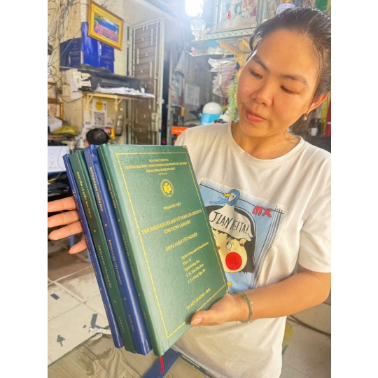 LÀM BÌA MẠ VÀNG TẠI TPHCM