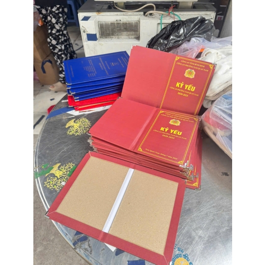 ĐỊA CHỈ ĐÓNG BÌA MẠ VÀNG UY TÍN CHO SINH VIÊN TẠI THỦ ĐỨC