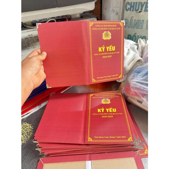 ĐÓNG BÌA MẠ VÀNG KHÓA LUẬN ĐẸP – ĐÚNG FORM TRƯỜNG TẠI THỦ ĐỨC