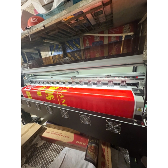 In bạt khai trương  ấn tượng, màu sắc tươi sáng, chữ rõ, gia công hoàn thiện 