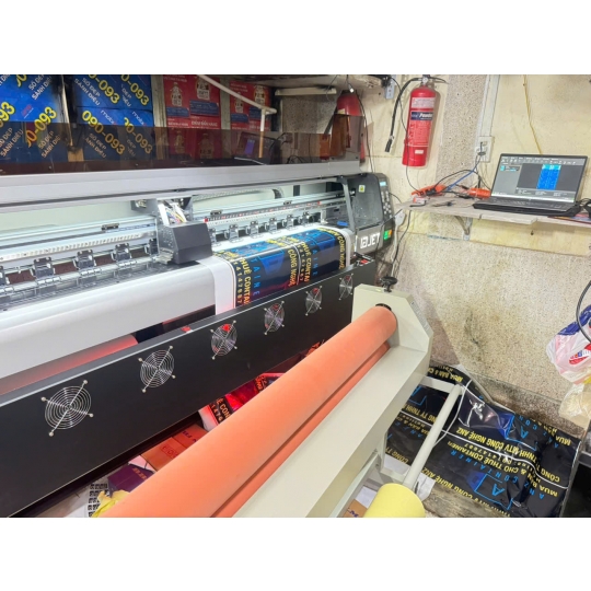 ĐÓNG BÌA KHÓA LUẬN MẠ VÀNG GIÁ SINH VIÊN TẠI THỦ ĐỨC – NHANH, ĐÚNG CHUẨN