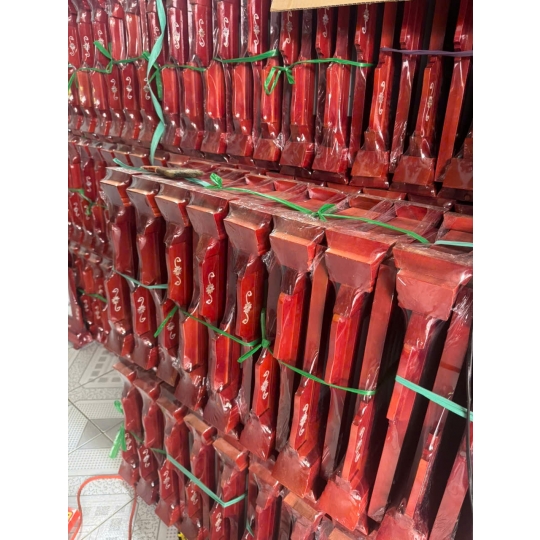 Khung Ảnh Gỗ Cao Cấp – Nâng Tầm Không Gian & Lưu Giữ Ký Ức