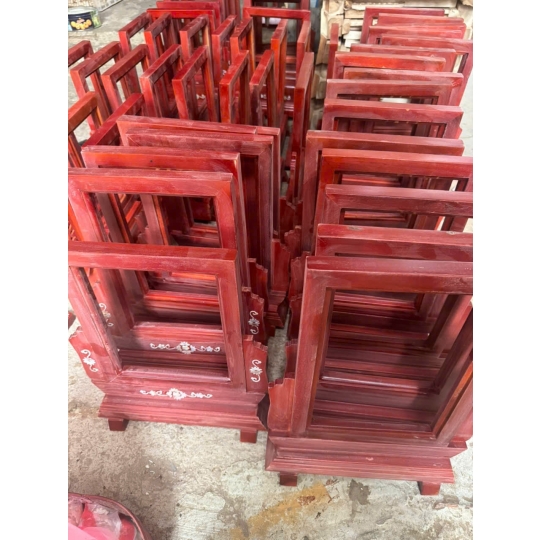 Đóng Khung Ảnh Gỗ Giá Tốt – Làm Nhanh, Đẹp Chuẩn, Nhận Ngay Trong Ngày